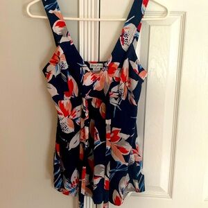 Guess Jeans size small women’s summer top